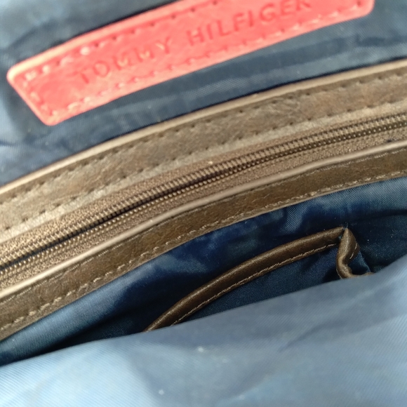 Vintage limited edition Tommy Hilfiger purse - Picture 5 of 6